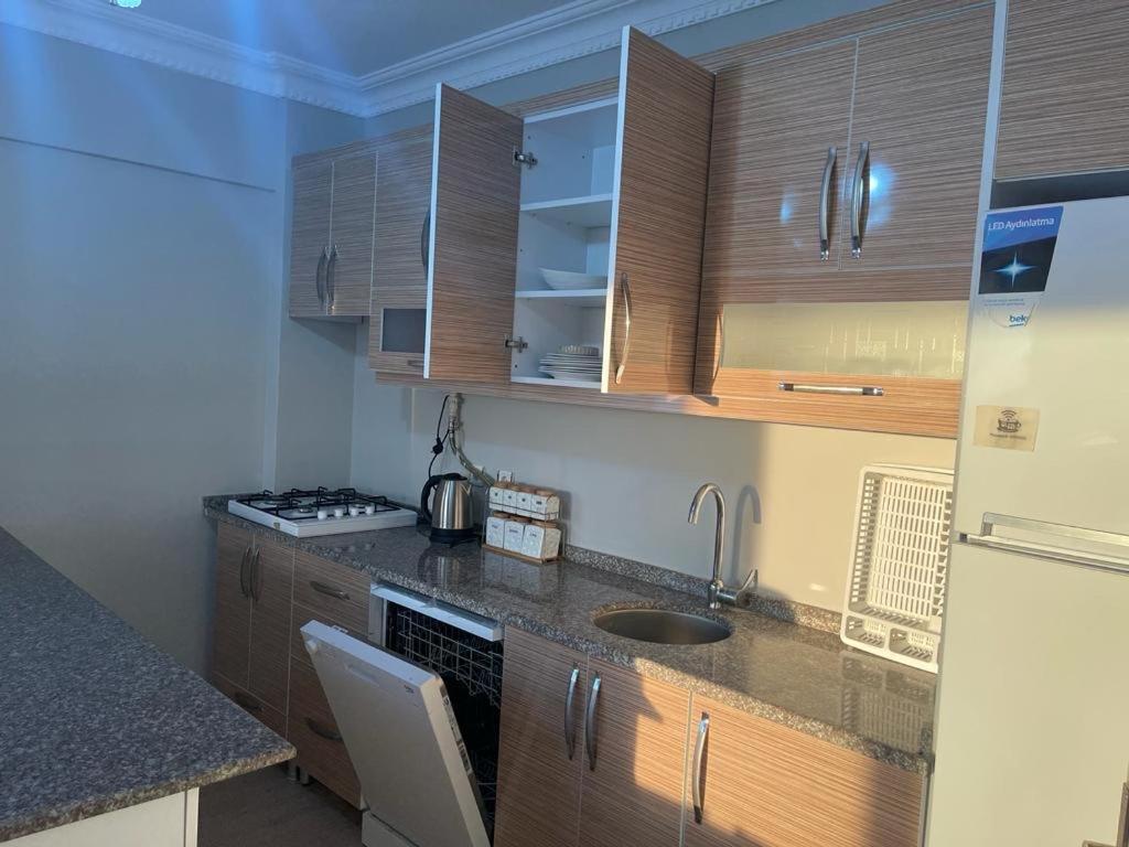 Yalova Apartments Εξωτερικό φωτογραφία