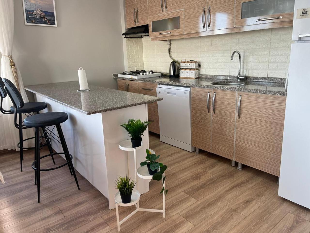 Yalova Apartments Εξωτερικό φωτογραφία